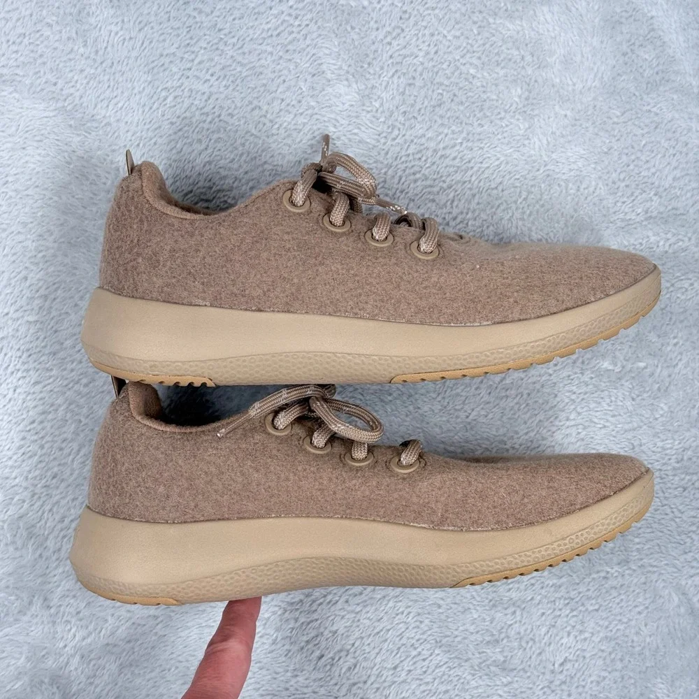 Allbirds Wool Runners Shoes Women 9 Tan Merino Wool Low Top Sneakers Running